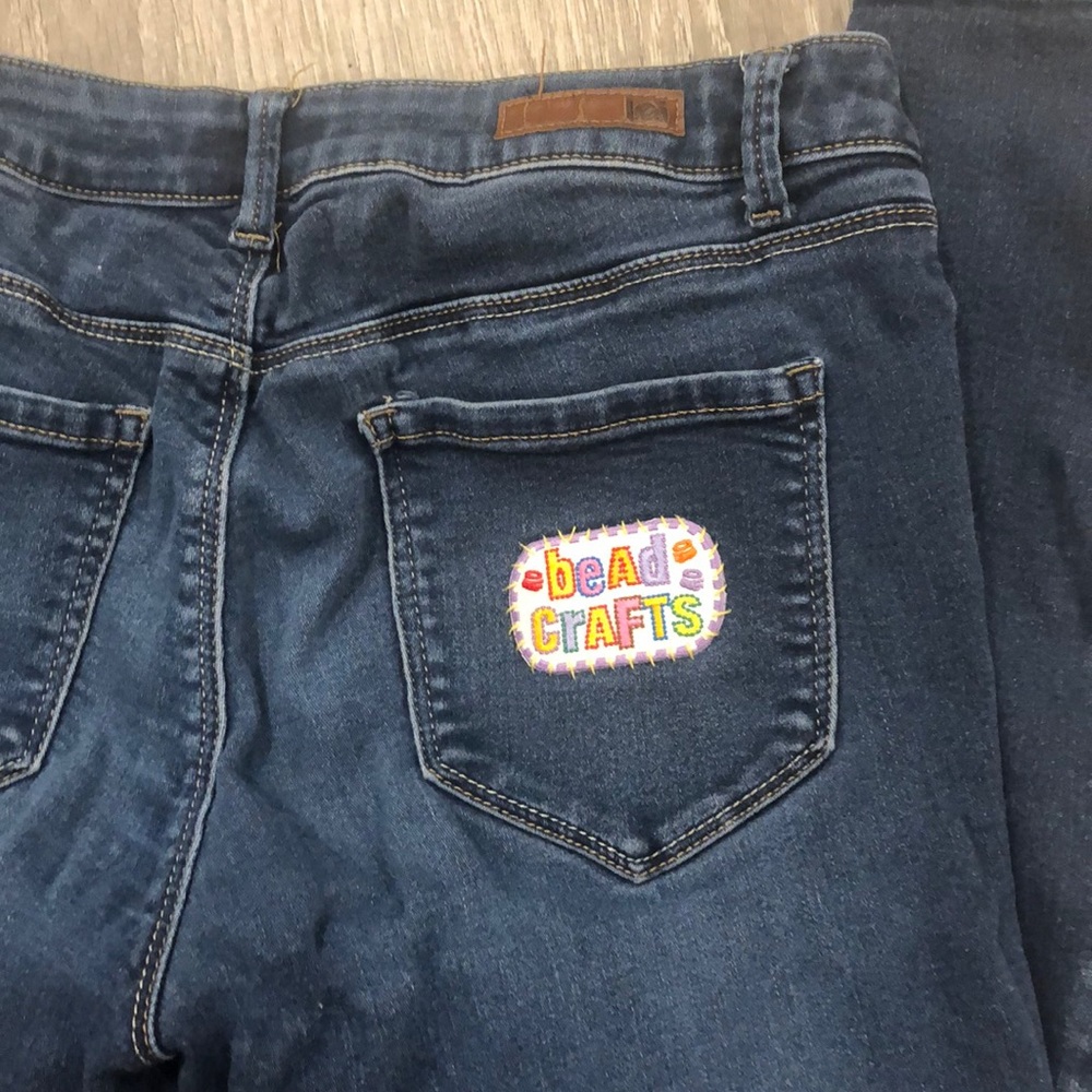 L.E.I jeans - Picture 3 of 3